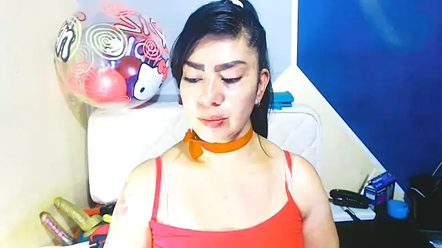 Snapshot of luisahott chatting on April 2026 05:41:02 PM luisahott online show from April 2026 05:41:02 PM