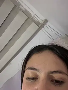 Lorraine Leon online show from February 2025 03:48:01 AM