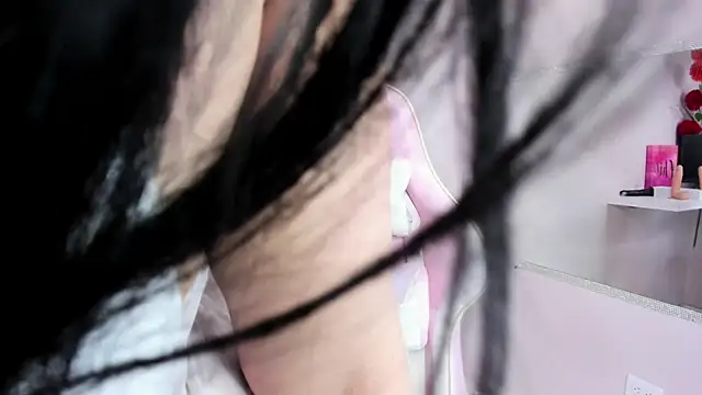 Danna 777  online show from December 2024 12:33:01 PM