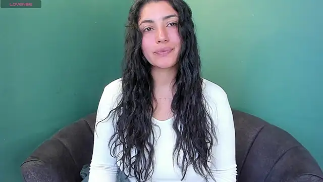 Danna 777  online show from December 2025 07:07:01 PM