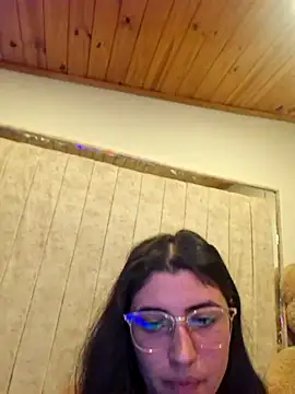 Danna 777  online show from July 2026 01:37:01 AM