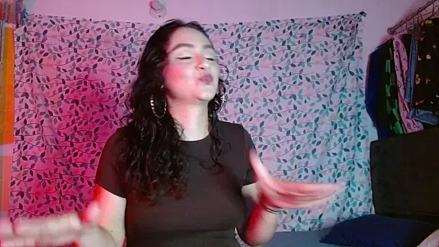 Kaory 32 online show from May 2026 03:19:01 PM
