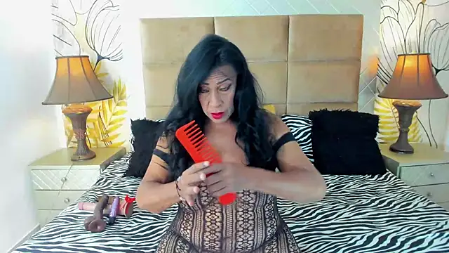 Lustfultshot online show from November 2025 02:44:02 AM