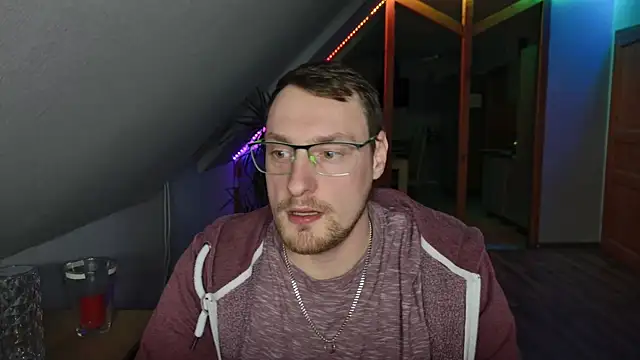 Snapshot of Relsxboy chatting on January 2025 05:03:01 PM Relsxboy online show from January 2025 05:03:01 PM