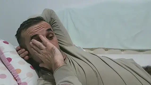 Snapshot of stevenpit chatting on December 2024 09:45:02 PM stevenpit online show from December 2024 09:45:02 PM