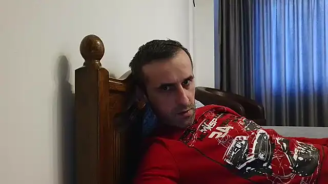 Snapshot of stevenpit chatting on December 2024 11:18:01 AM stevenpit online show from December 2024 11:18:01 AM