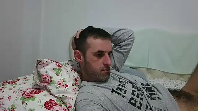 Snapshot of stevenpit chatting on January 2025 08:22:01 PM stevenpit online show from January 2025 08:22:01 PM