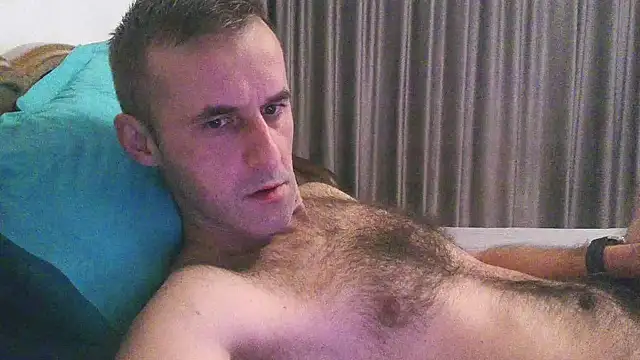 Snapshot of stevenpit chatting on October 2025 04:42:01 AM stevenpit online show from October 2025 04:42:01 AM