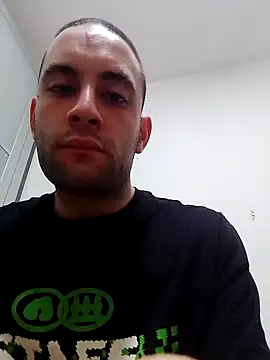 bearguy998 online show from February 2025 07:27:01 PM