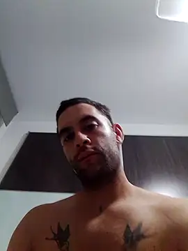 bearguy998 online show from September 2025 12:34:01 AM