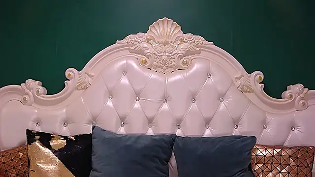 ArielBurn online show from October 2025 08:42:01 PM