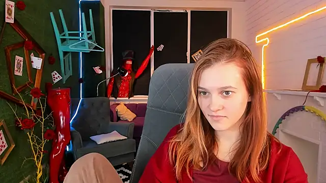 LolaLemona online show from December 2024 04:14:02 PM