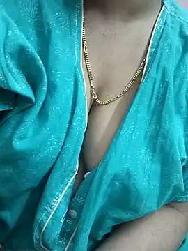 cuteyqueen online show from December 2024 01:11:02 PM