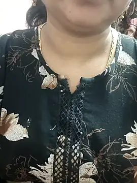 cuteyqueen online show from January 2025 12:15:01 PM