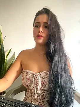 AbbyMillerrr online show from December 2025 09:00:01 PM