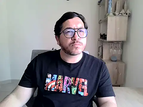 Snapshot of OsoMaduro12 chatting on January 2026 03:47:01 PM OsoMaduro12 online show from January 2026 03:47:01 PM