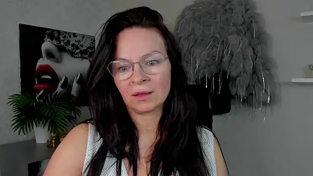 HelenLuxx online show from March 2025 06:35:01 AM