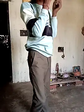 Snapshot of Yasha_14C_Creator chatting on April 2026 06:27:01 AM Yasha 14C Creator online show from April 2026 06:27:01 AM