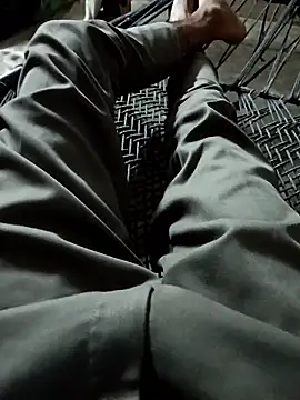 Snapshot of Yasha_14C_Creator chatting on April 2026 04:56:02 PM Yasha 14C Creator online show from April 2026 04:56:02 PM