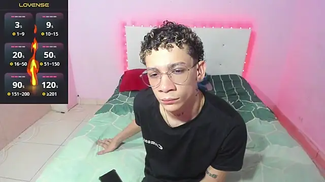 Snapshot of mateodeamjo chatting on October 2025 03:07:01 AM mateodeamjo online show from October 2025 03:07:01 AM