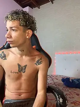 mateodeamjo online show from November 2025 08:37:01 AM