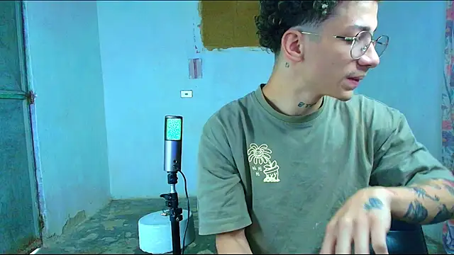 mateodeamjo online show from February 2026 01:48:02 PM