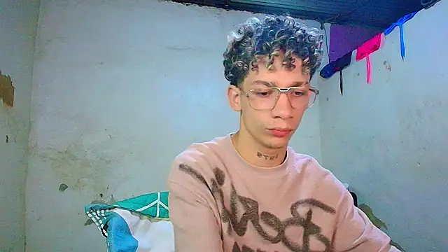 mateodeamjo online show from July 2026 04:41:02 AM