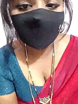 louise92 online show from February 2025 05:26:02 PM