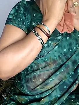 louise92 online show from April 2026 07:42:01 AM