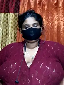 Dusto Meye online show from December 2025 02:13:02 PM