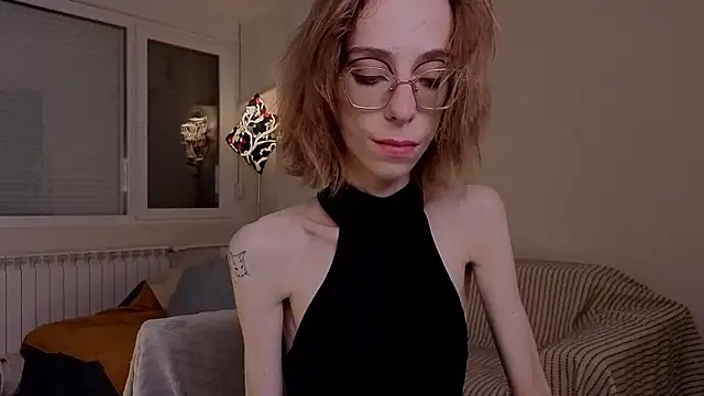 amber quell here online show from November 2025 05:15:02 PM