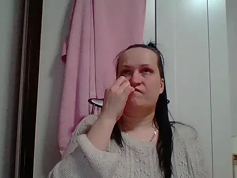  squirty cum lady  online show from February 2025 06:04:02 PM