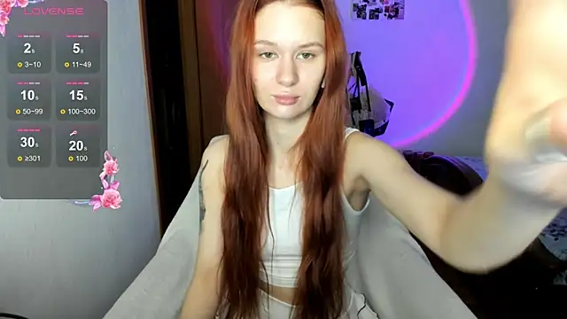 EmilySoul online show from November 2025 08:55:01 PM