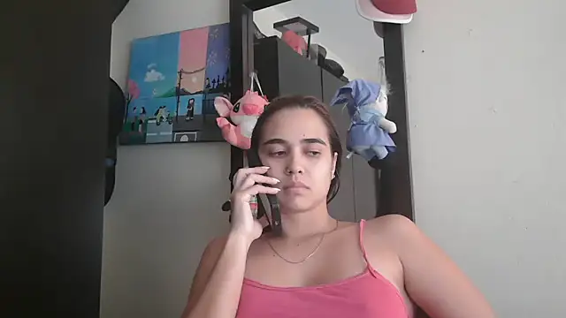 Snapshot of trianabell chatting on July 2026 06:01:02 PM trianabell online show from July 2026 06:01:02 PM