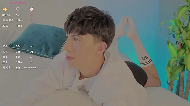 FabianPriince online show from November 2025 07:34:02 PM