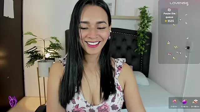 Snapshot of abril_71 chatting on January 2025 02:35:01 AM abril 71 online show from January 2025 02:35:01 AM