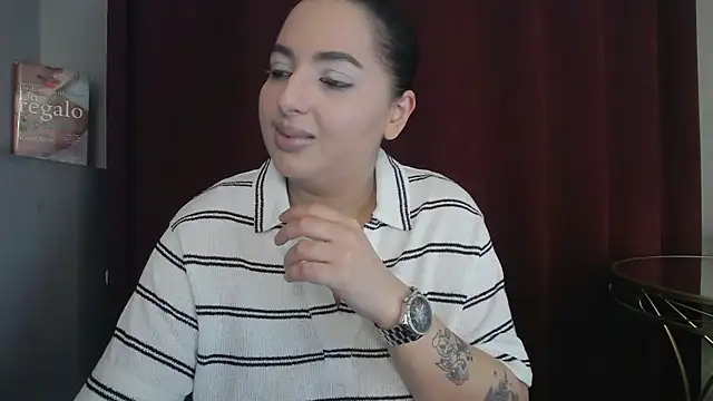 BustyAllyy online show from December 2025 07:54:02 PM