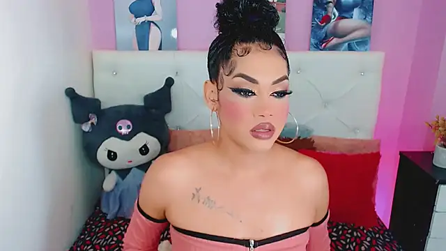 Snapshot of Amanda_bigx chatting on July 2026 06:08:01 AM Amanda bigx online show from July 2026 06:08:01 AM