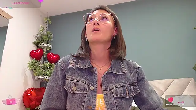 SharisWillian online show from February 2025 03:34:02 AM