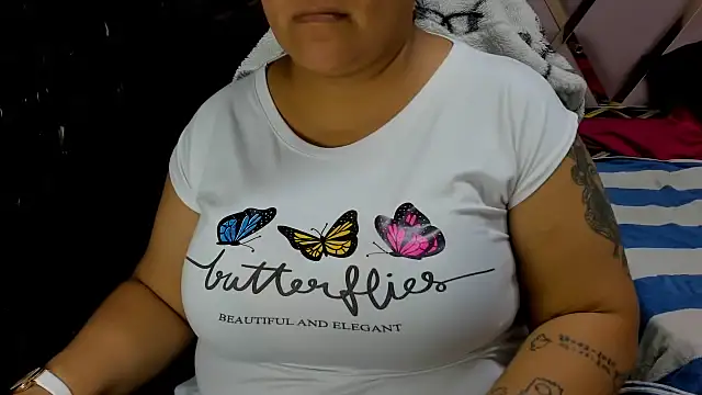 DaianaLutz online show from November 2025 02:07:01 PM