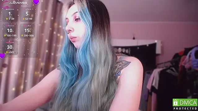 Snapshot of JustMeowGirl chatting on March 2026 04:40:01 AM JustMeowGirl online show from March 2026 04:40:01 AM