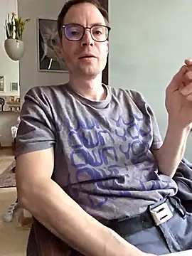 Snapshot of Schnubby1 chatting on February 2025 03:42:02 PM Schnubby1 online show from February 2025 03:42:02 PM