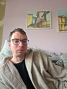 Schnubby1 online show from February 2026 03:34:02 PM