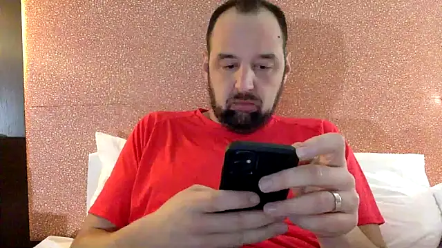 Snapshot of Kink_Master_Daddy chatting on February 2026 03:22:02 AM Kink Master Daddy online show from February 2026 03:22:02 AM