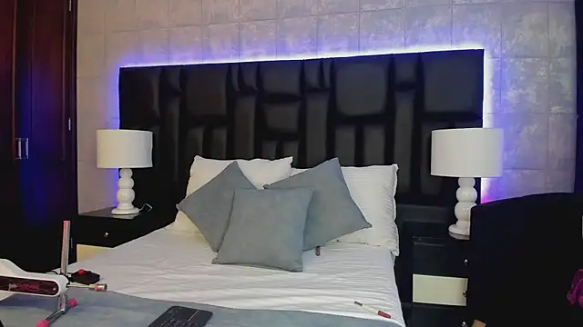 MiaSweeths online show from January 2025 11:45:02 AM