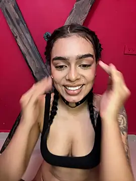 Snapshot of Foxy_Assh_ chatting on June 2026 07:11:02 AM Foxy Assh online show from June 2026 07:11:02 AM