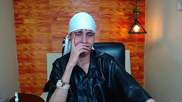 Bastiaan 28 online show from January 2025 05:30:01 AM