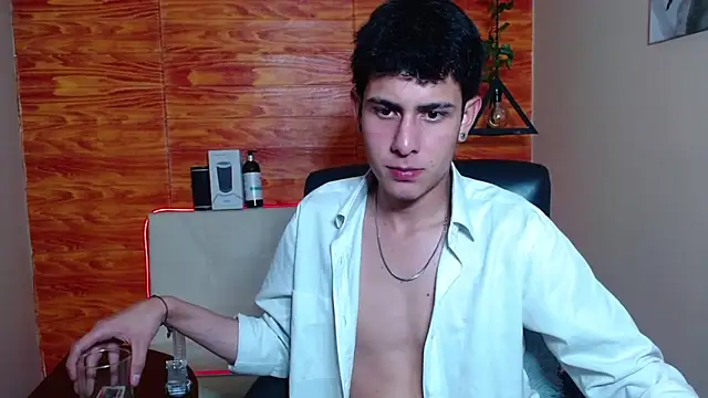 Bastiaan 28 online show from January 2025 05:38:01 AM