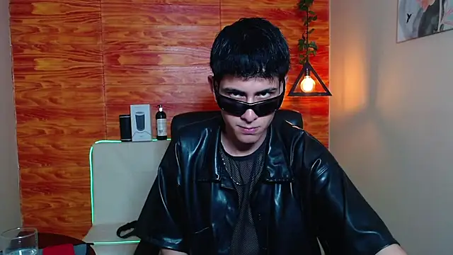 Bastiaan 28 online show from January 2025 07:03:01 AM