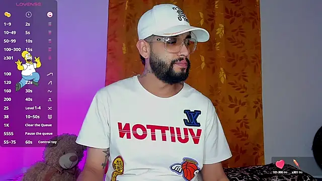 Snapshot of estiben_05 chatting on December 2024 07:18:02 PM estiben 05 online show from December 2024 07:18:02 PM